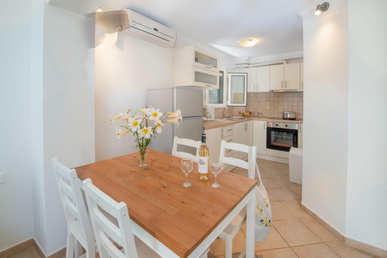 Doras House Apartment Gaios Exterior photo